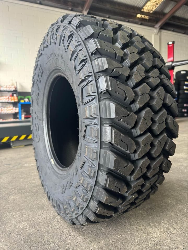 32x11.5R15 CST SAHARA MUD TYRE