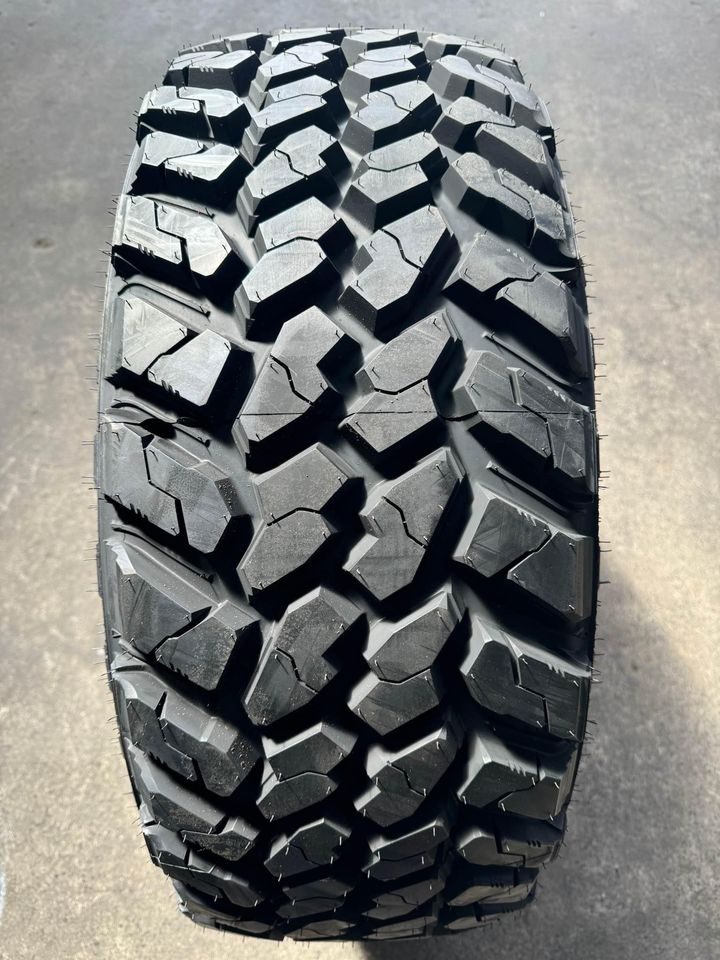 32x11.5R15 CST SAHARA MUD TYRE