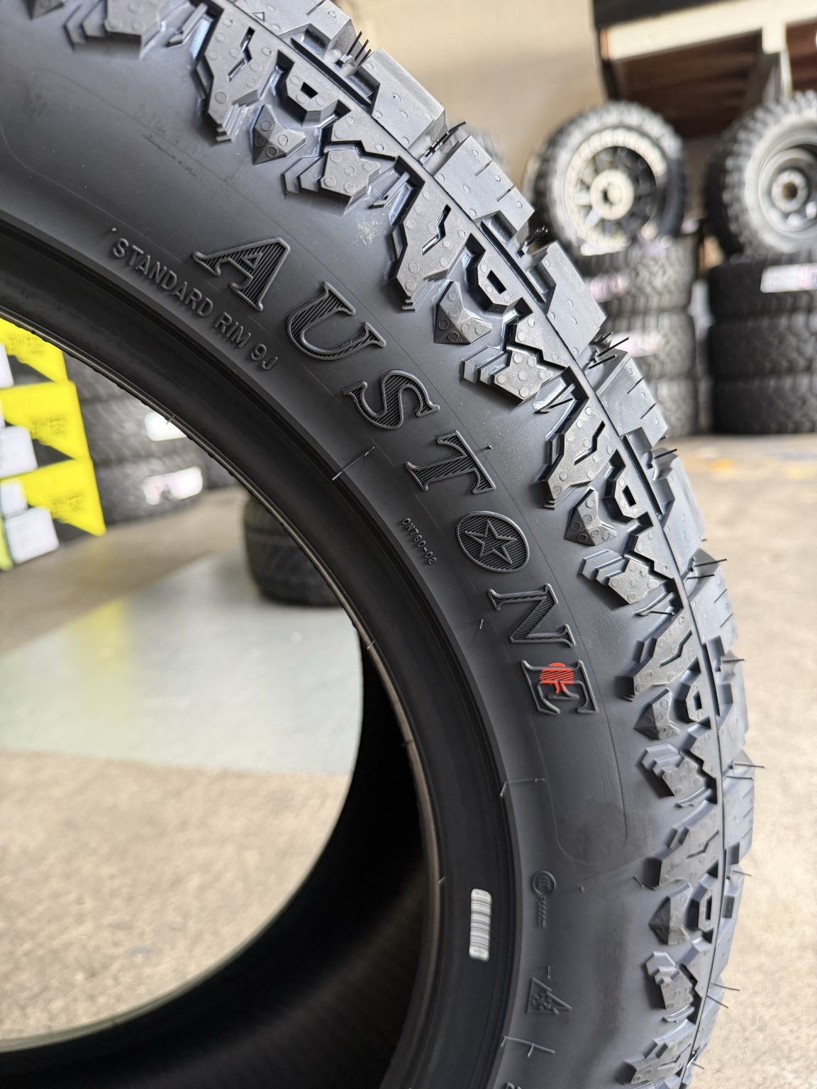 285/50R20 AUSTONE TREKMAN AT01 - All Terrain Tyre
