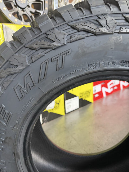225/65R17 Hankook Dynapro RA23 102H SUV Highway Tyre