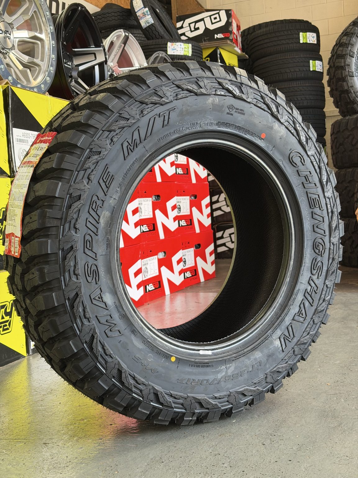 265/70R17 Chengshan Masipire M/T (Mud Terrain) Tyre