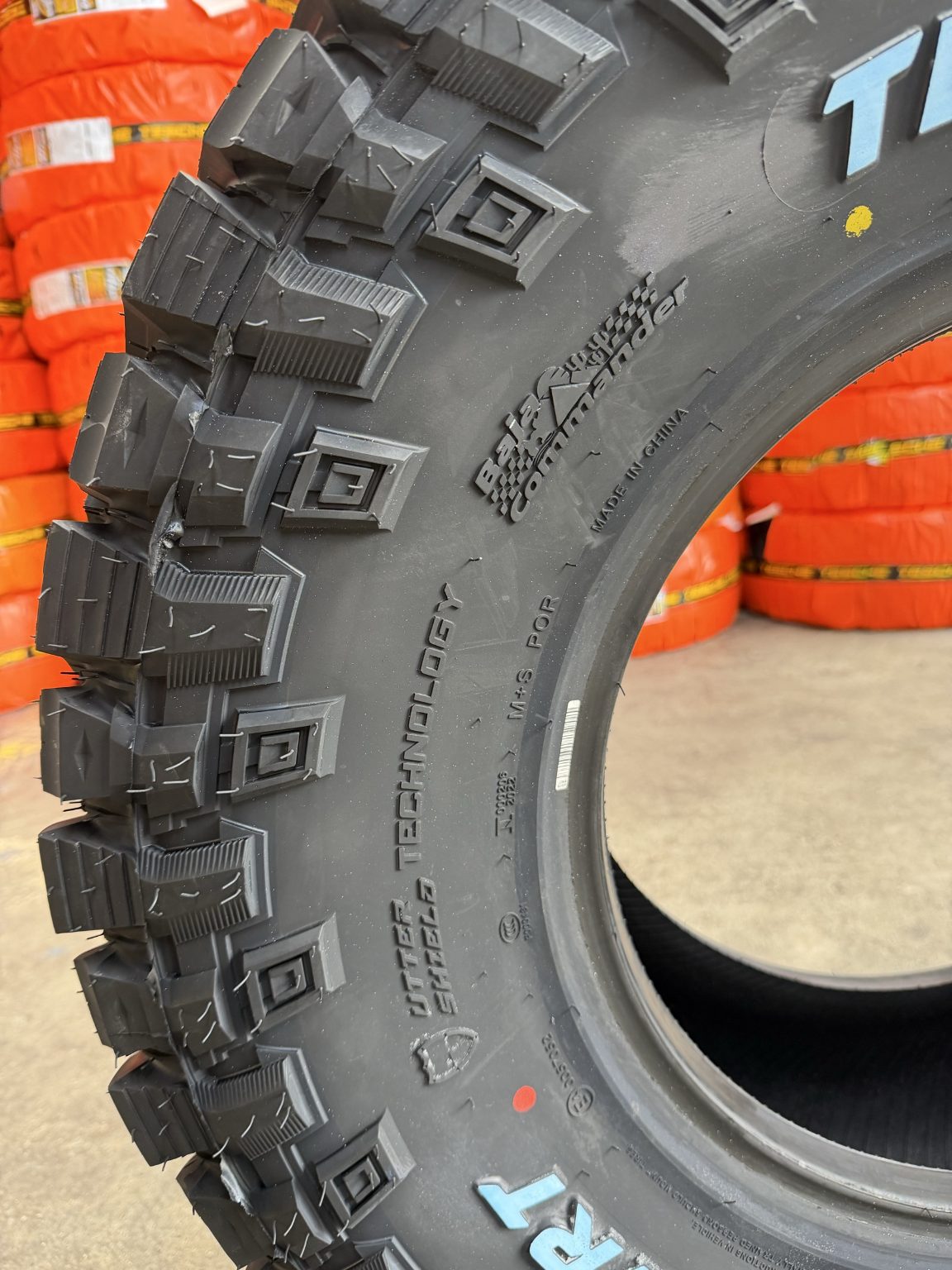 285/75R16 Tesche Ridgeblade X/RT Tyre (Winner of 2025 German Red Dot Award)