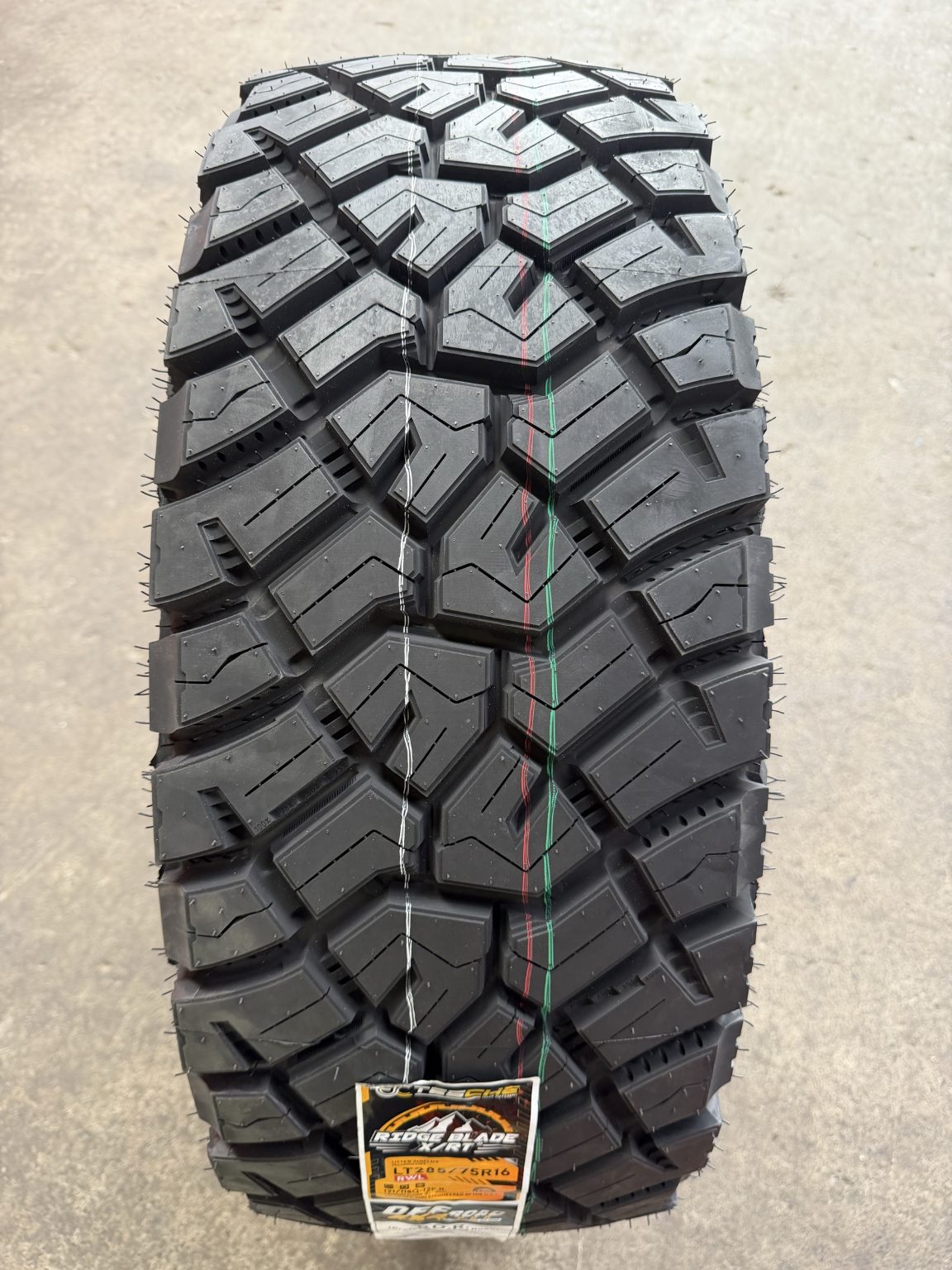 285/75R16 Tesche Ridgeblade X/RT Tyre (Winner of 2025 German Red Dot Award)