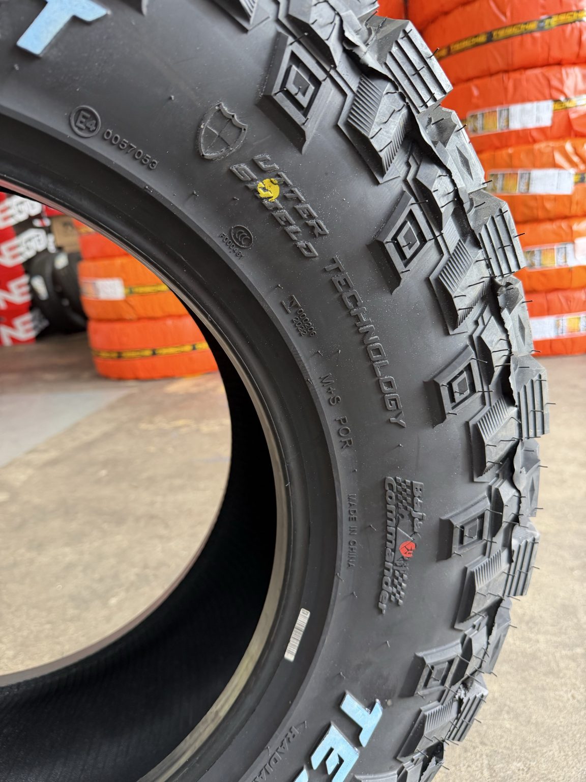 265/70R17 Tesche Ridgeblade X/RT Tyre (Winner of 2025 German Red Dot Award)