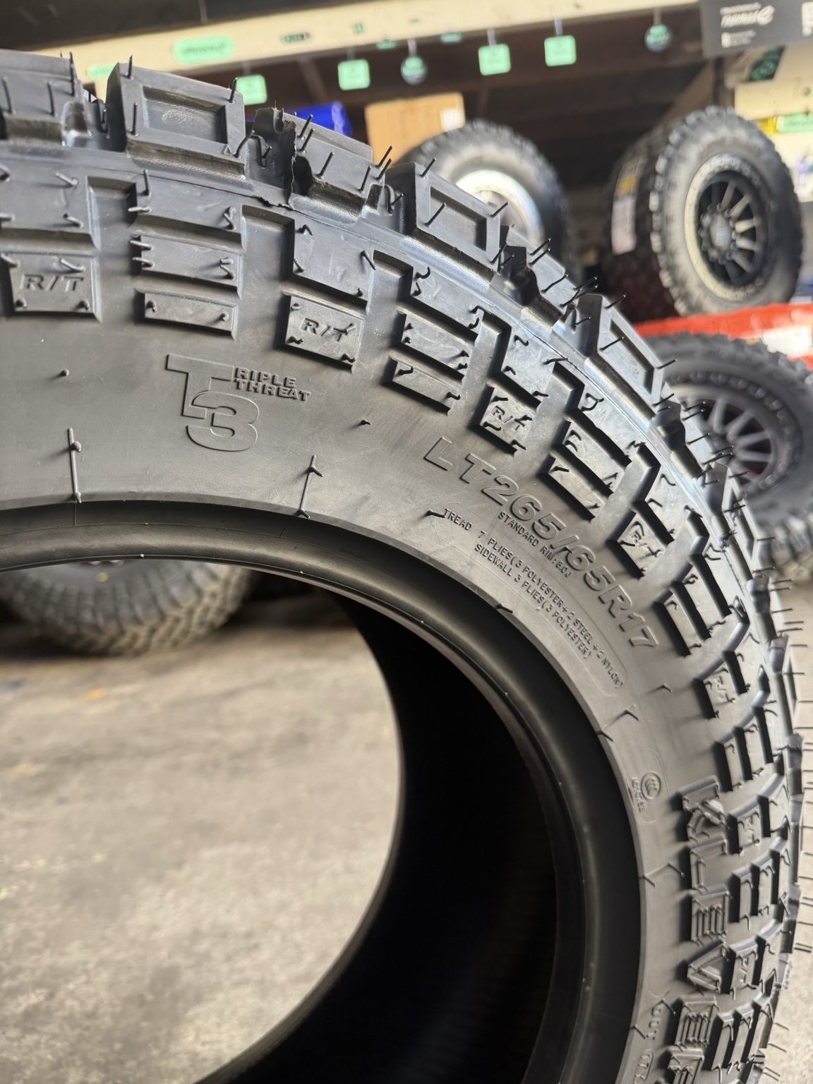 265/65R17 Kenda Klever KR601 R/T Tyre