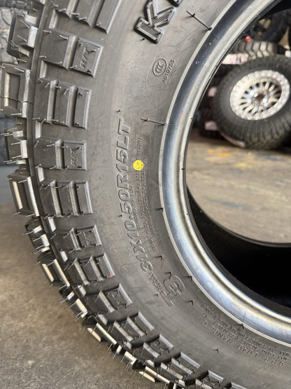 31x10.5R15 Kenda Klever KR601 R/T Tyre