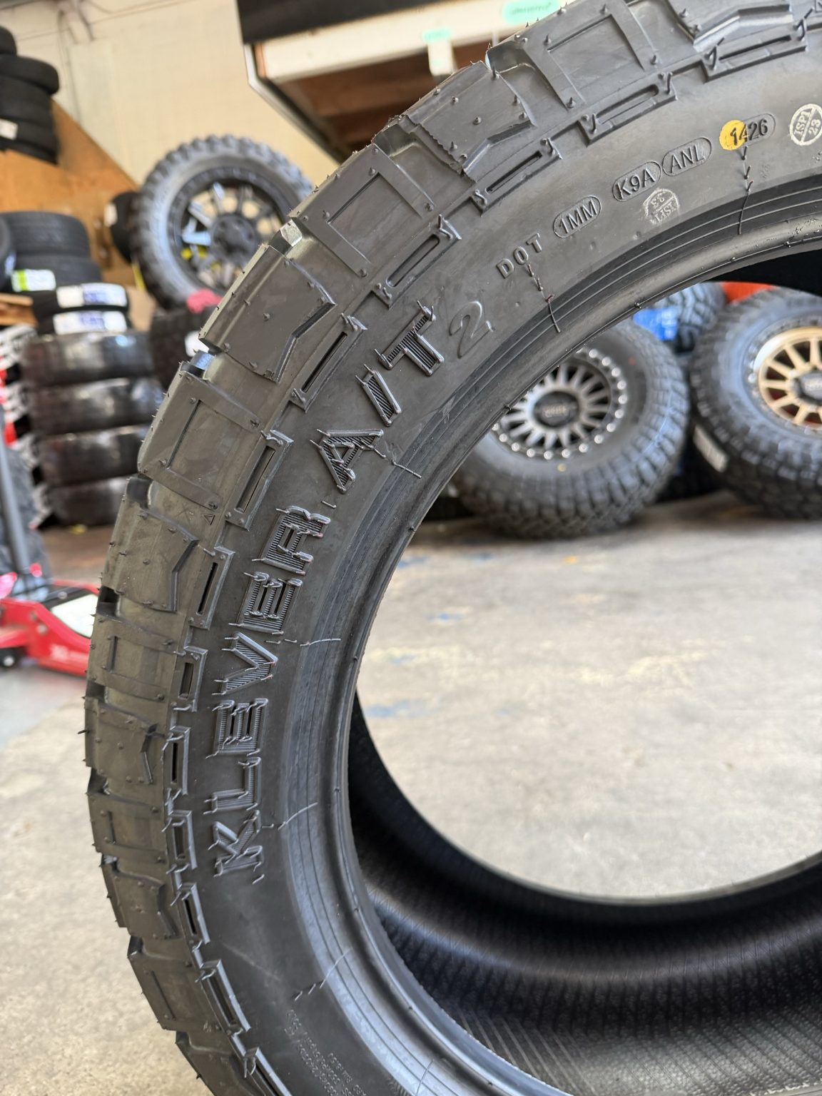 265/50R20 Kenda Klever KR628 A/T2 Tyre