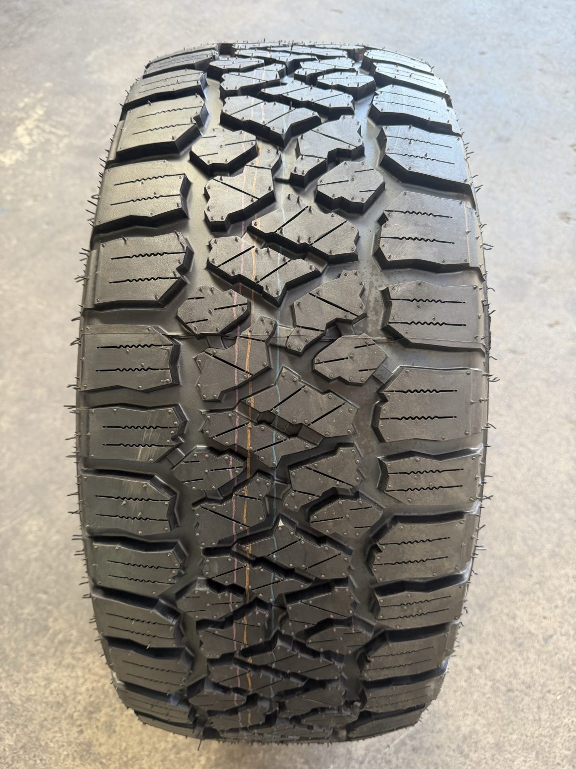 265/50R20 Kenda Klever KR628 A/T2 Tyre