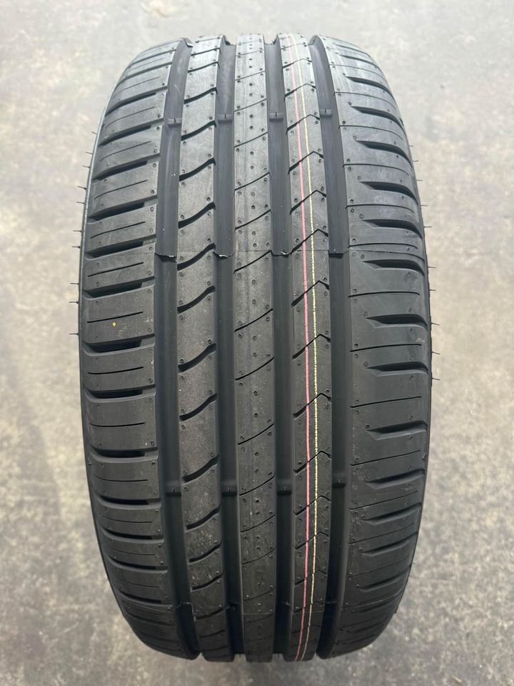 225/50R17 Kumho Ecsta HS81 94V Tyre – Quiet, Fuel-Efficient All-Season Premium Touring Tyre | Lowest Price NZ