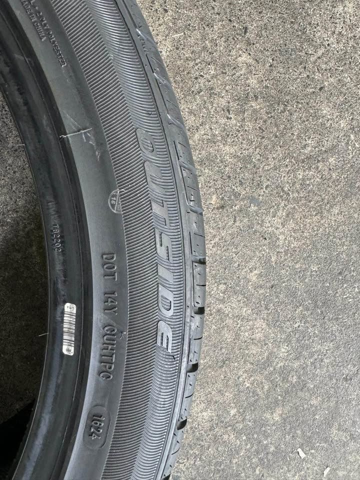 285/40R22 FORTUNE FSR-303 TYRE