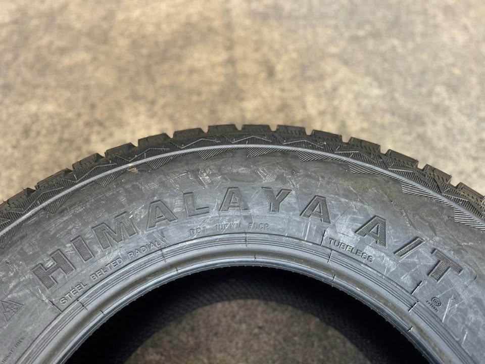 285/70R17 ROADCLAW HIMALAYA ALL TERRAIN TYRE- CLEARANCE SALE