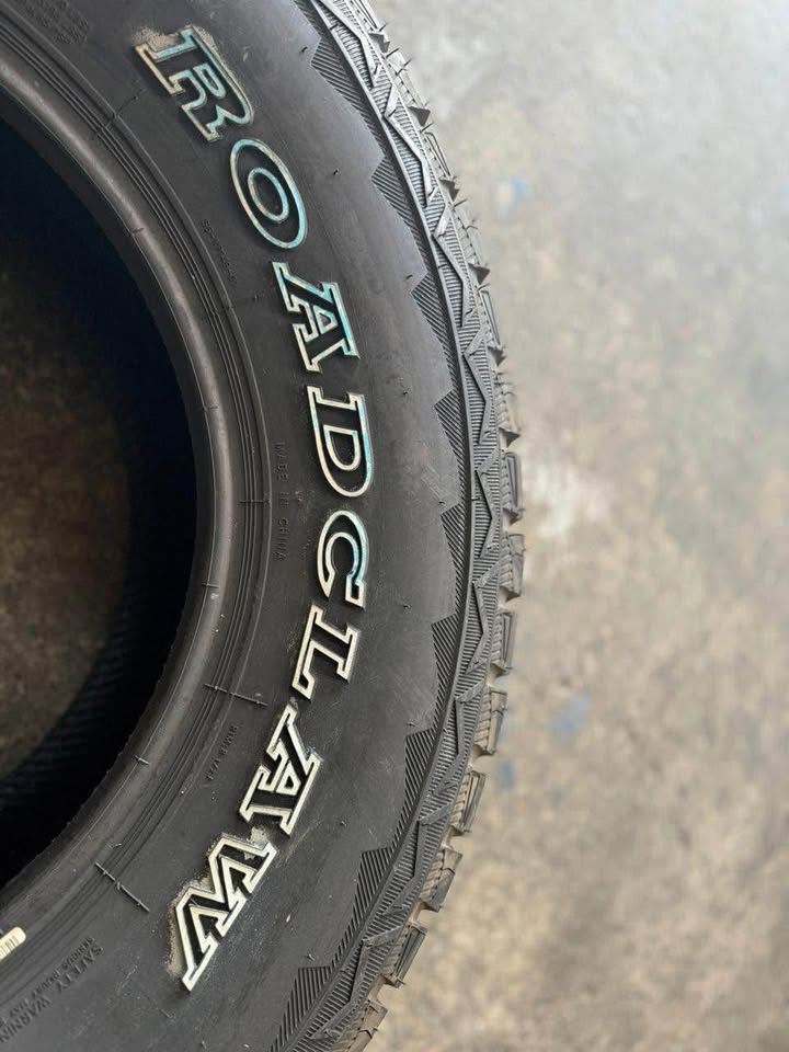285/70R17 ROADCLAW HIMALAYA ALL TERRAIN TYRE- CLEARANCE SALE