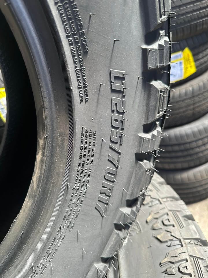 265/70R17 Sumaxx Max Explorer M/T TYRE