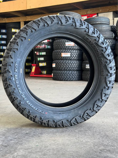 275/55R20 Venom Power Terra Hunter X/T2 Tyre