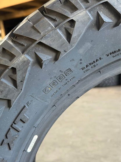 275/55R20 Venom Power Terra Hunter X/T2 Tyre