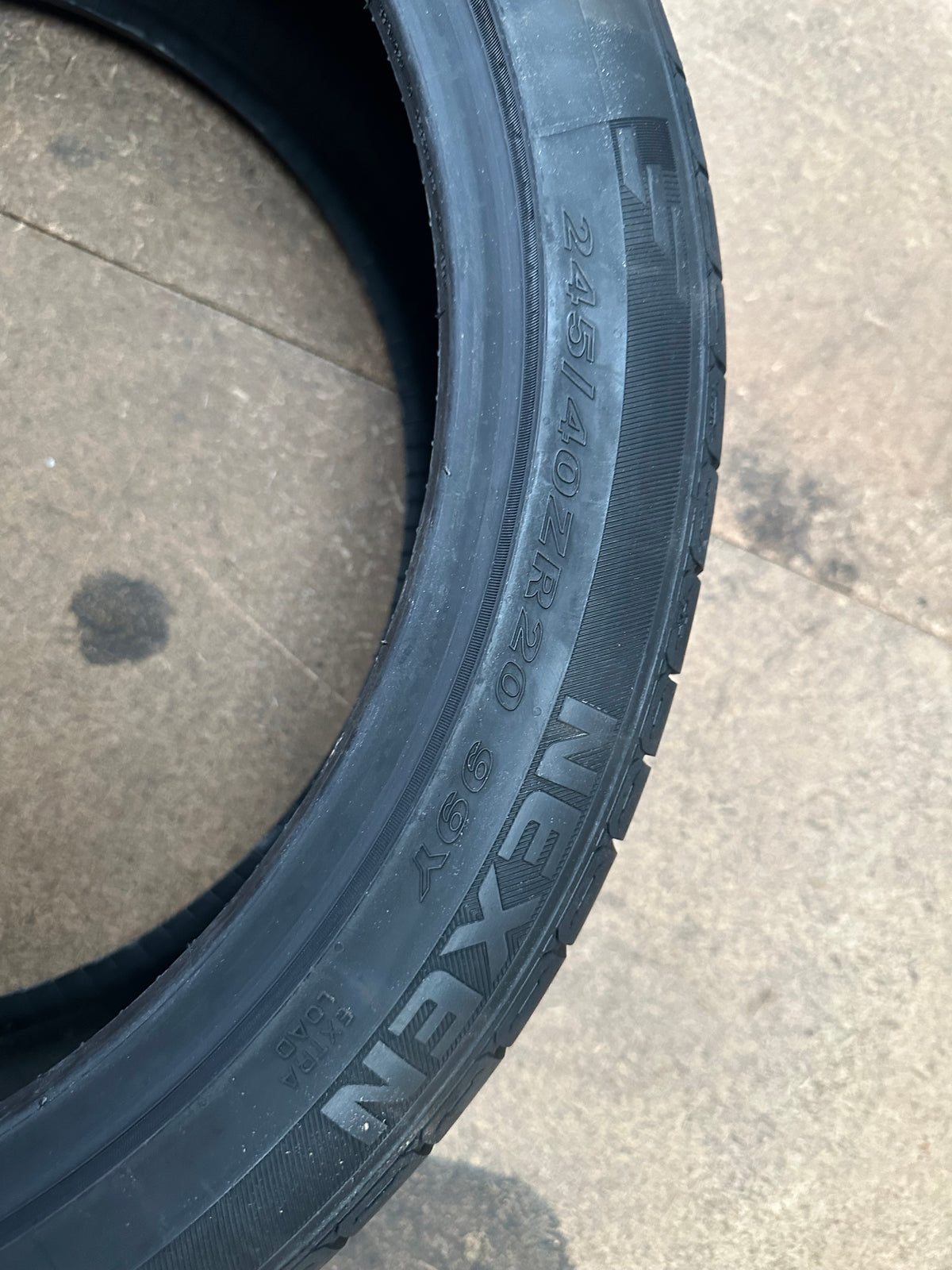 245/40R20 NEXEN NFERA AU7 TYRE- OLD STOCK CRAZY SPECIAL