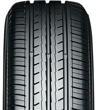 215/55R17 Yokohama ES32 Tyre - Crazy Special